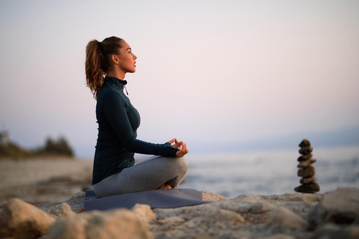 If You Struggle With Anxiety, Yoga Might Help!