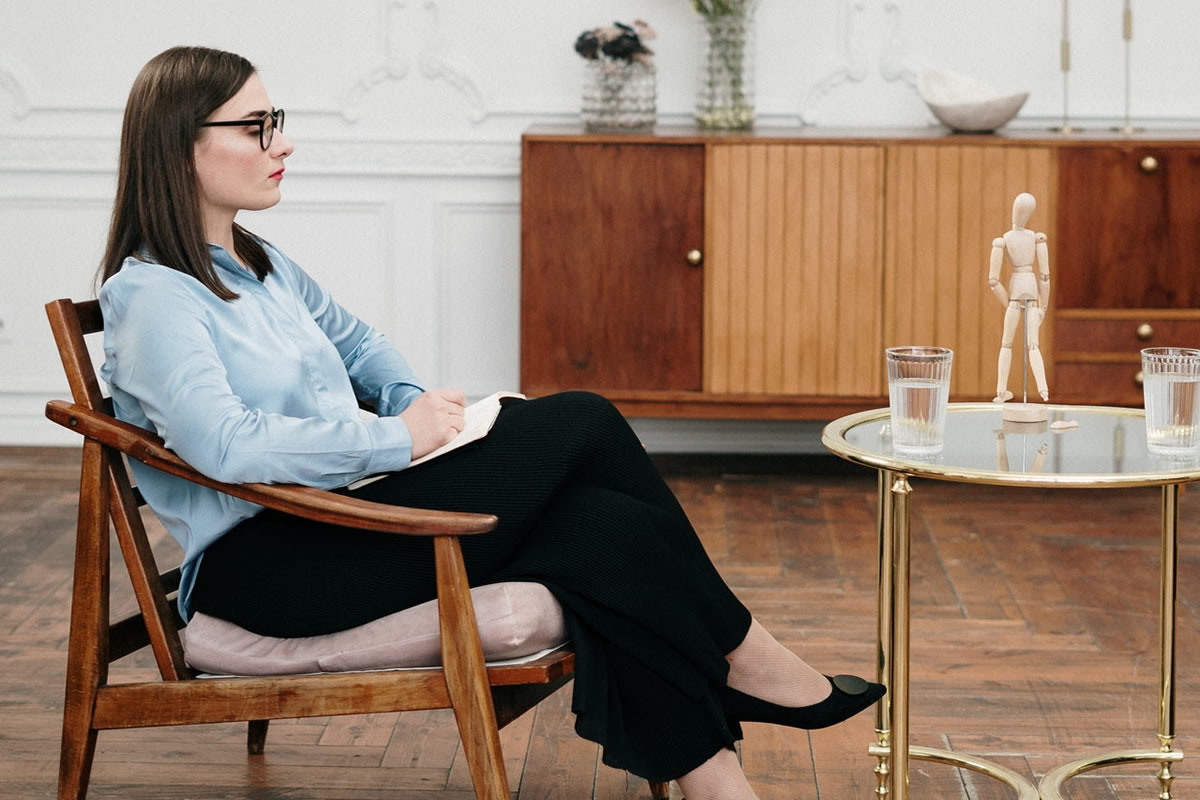 6 Reasons to Consider an Out-of-Network Therapist