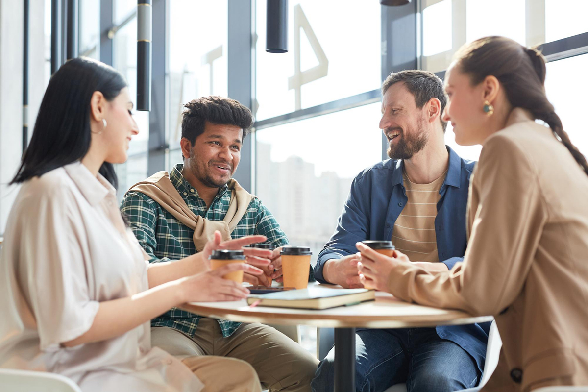 Learn to Effectively Connect with People Around You
