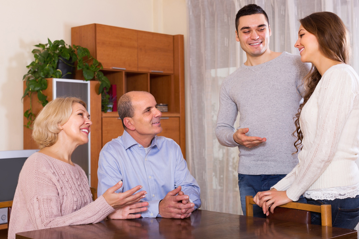 Healthy Boundaries to Set With Your Parents Once You're Married