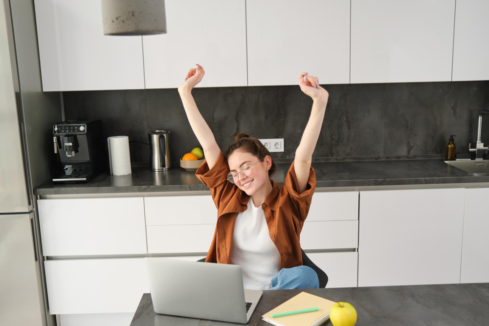 Productivity Hacks for Balancing Work and Personal Life