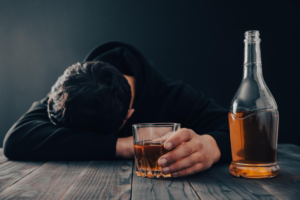 Understanding Alcohol Use Disorder: Signs, Symptoms, and Treatment Options