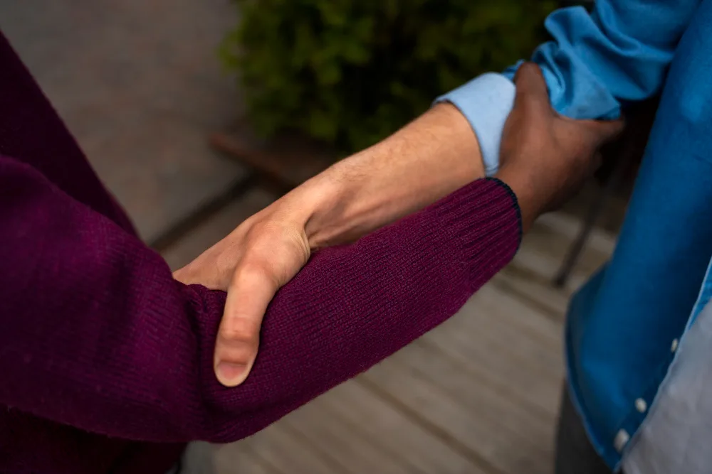 How to Break a Trauma Bond Through EMDR Therapy