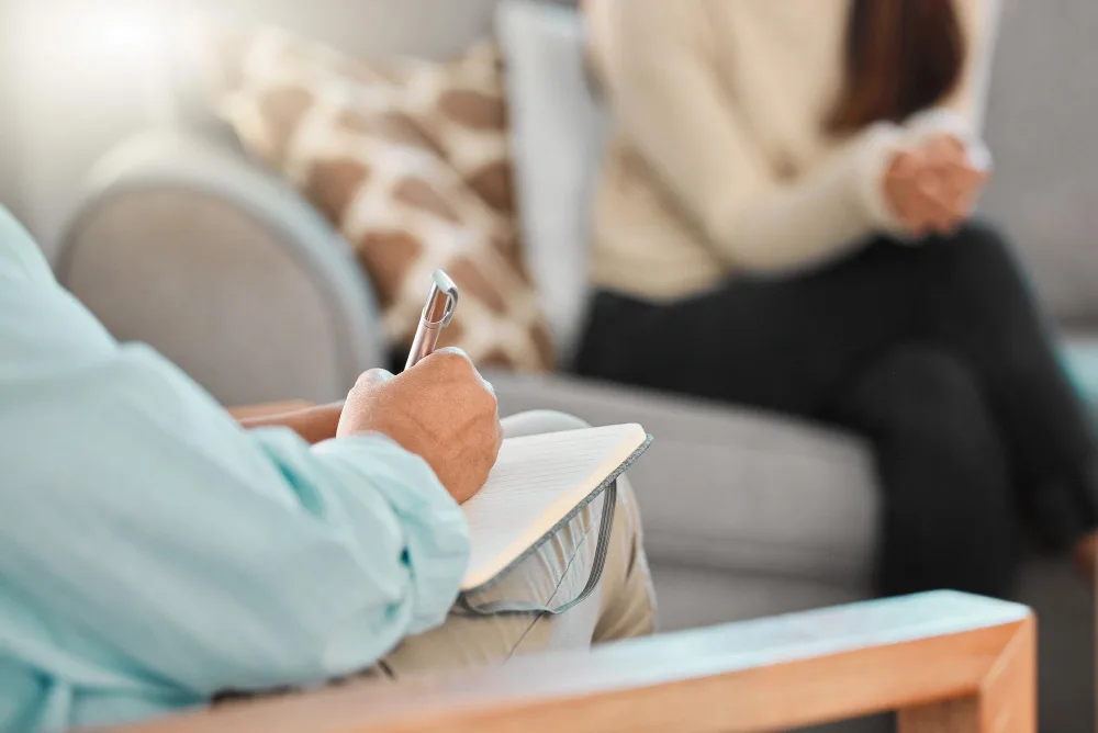 EMDR vs. Traditional Talk Therapy: What's the Difference?