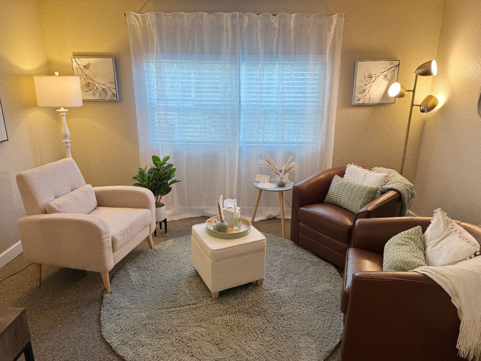 Margaret Redmond's private counseling office at Orlando Thrive Therapy, a safe space for local therapy.
